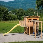 Glamping Krone Kolpa Heaven Semesterpark Adlesici