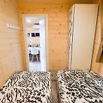 Semesterpark Glamping Krone Kolpa Heaven Adlesici