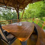 Glamping Krone Kolpa Heaven Semesterpark Adlesici