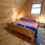 Glamping Krone Kolpa Heaven 2* Adlesici