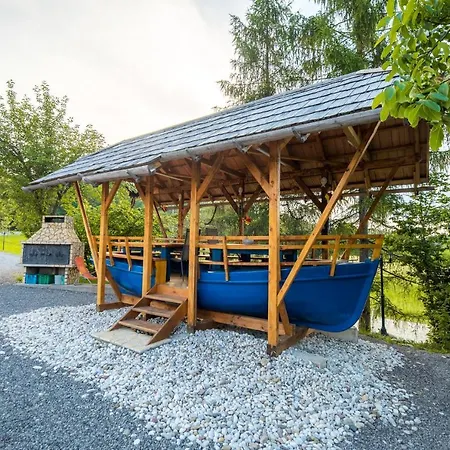 Semesterpark Glamping Krone Kolpa Heaven