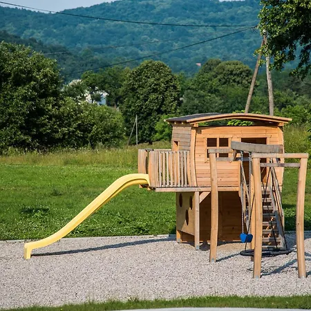 Semesterpark Glamping Krone Kolpa Heaven