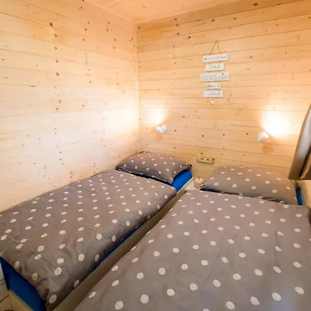 Glamping Krone Kolpa Heaven 2* Adlesici