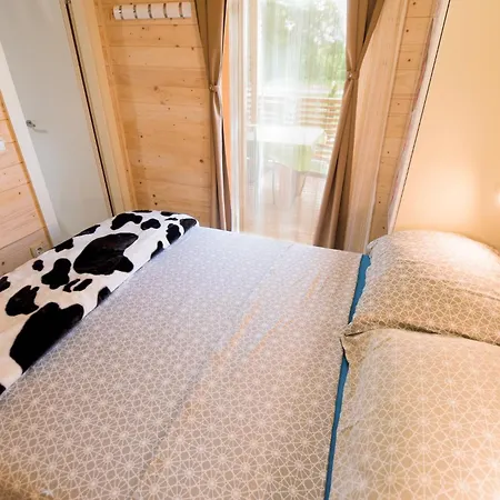 Semesterpark Glamping Krone Kolpa Heaven Adlesici