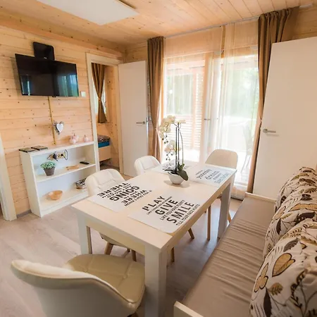 Holiday park Glamping Krone Kolpa Heaven 2*