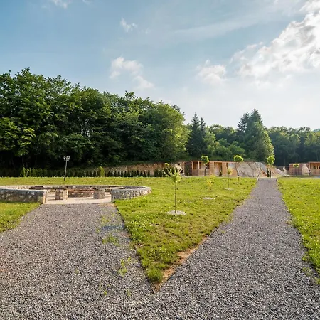 Glamping Krone Kolpa Heaven Semesterpark Adlesici