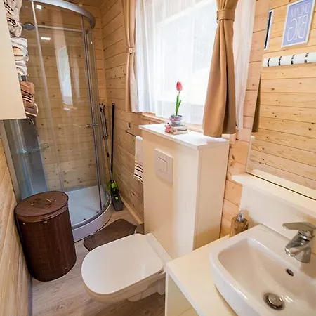 Glamping Krone Kolpa Heaven Park za odmor