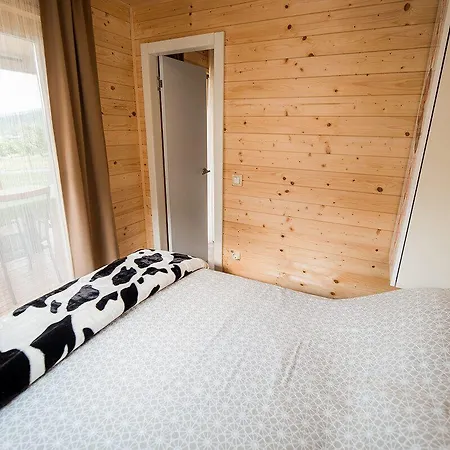 Park za odmor Glamping Krone Kolpa Heaven Adlesici