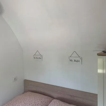 Glamping Krone Kolpa Heaven Park za odmor Adlesici
