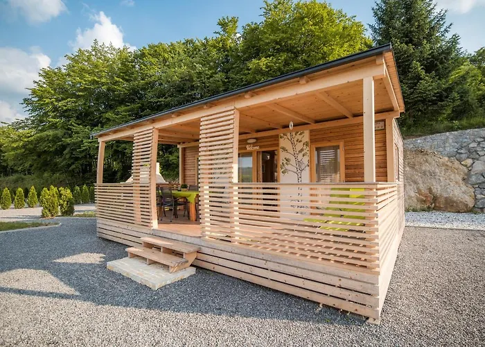 Glamping Krone Kolpa Heaven Počitniški park 2*