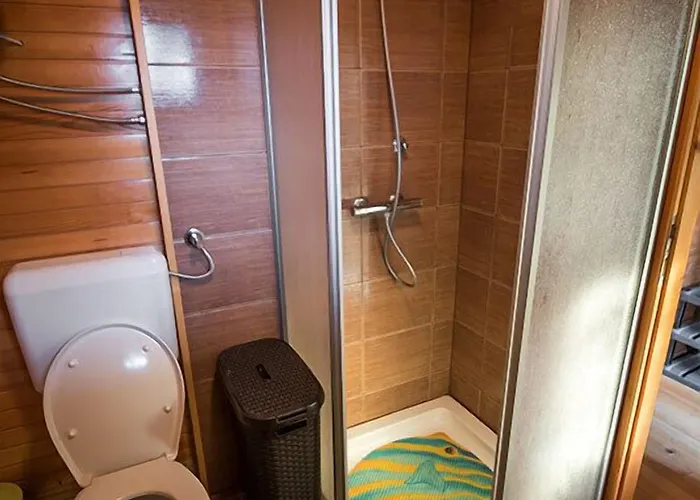 Glamping Krone Kolpa Heaven Počitniški park 2*